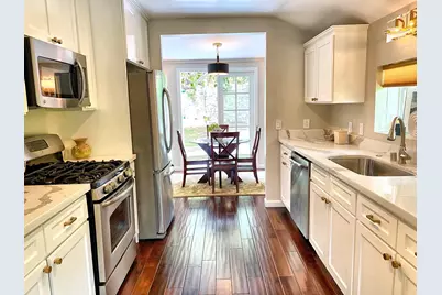 815 Garden Street, Santa Barbara, CA 93101 - Photo 9