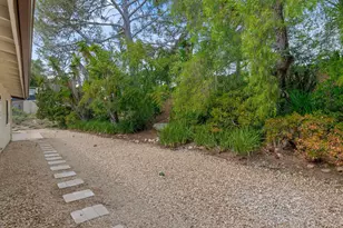 3855 Foothill Rd, Santa Barbara, CA 93110 - Photo 39