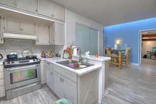 428 State St, Santa Barbara, CA 93101 - Photo 5