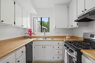 1466 San Simeon Court #2, Ventura, CA 93003 - Photo 15