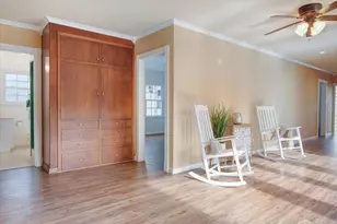 403 S M St, Lompoc, CA 93436 - Photo 29