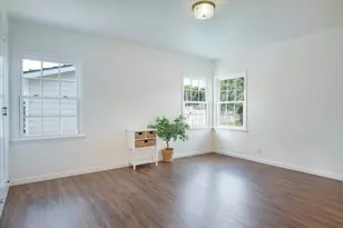 403 S M St, Lompoc, CA 93436 - Photo 21