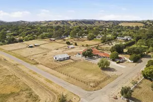 795 Entrance Rd, Solvang, CA 93463 - Photo 3