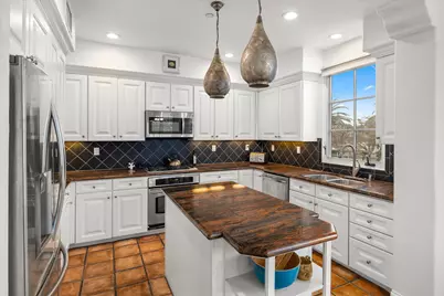 220 Santa Barbara Street #D, Santa Barbara, CA 93101 - Photo 3