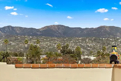220 Santa Barbara Street #D, Santa Barbara, CA 93101 - Photo 9