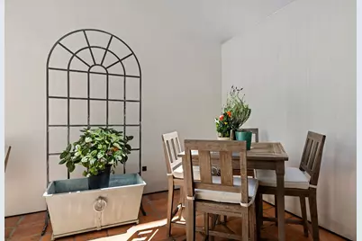 18 W Victoria Street #Apt 112, Santa Barbara, CA 93101 - Photo 11
