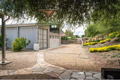 2550 Elk Grove Road, Solvang, CA 93463 - Photo 59