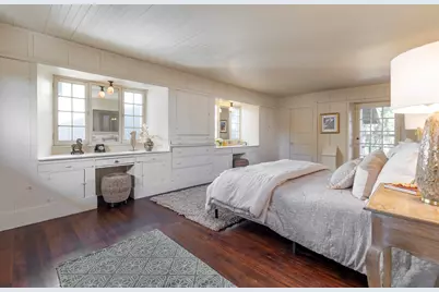 512 E Arrellaga Street, Santa Barbara, CA 93103 - Photo 15