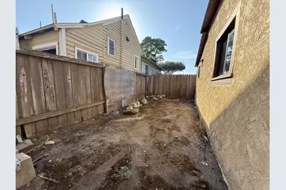 329 Santa Barbara Street, Santa Barbara, CA 93101 - Photo 9