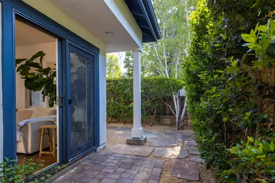 2117 Castillo Street #Apt B, Santa Barbara, CA 93105 - Photo 9
