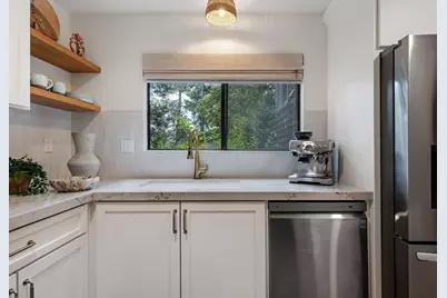 1307 Clifton Street #B, Santa Barbara, CA 93103 - Photo 9