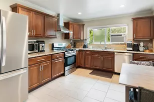 124 Citrus Ave, Santa Barbara, CA 93103 - Photo 9