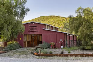 10585 Ojai Santa Paula Rd, Ojai, CA 93023 - Photo 25
