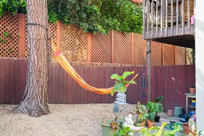 124 Citrus Avenue, Santa Barbara, CA 93103 - Photo 17
