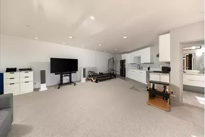 280 W Mountain Drive, Santa Barbara, CA 93103 - Photo 25
