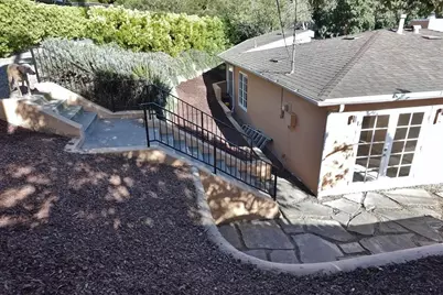 1324 Kenwood Road, Santa Barbara, CA 93109 - Photo 15