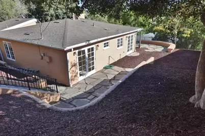 1324 Kenwood Road, Santa Barbara, CA 93109 - Photo 13