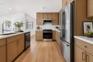 6270 Westmoreland Pl, Goleta, CA 93117 - Photo 15