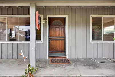 40 Ocean View Avenue, Santa Barbara, CA 93103 - Photo 3
