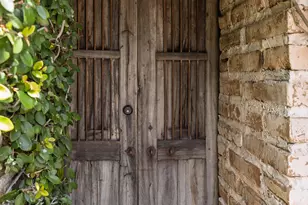 310 E Canon Perdido St, Santa Barbara, CA 93101 - Photo 21