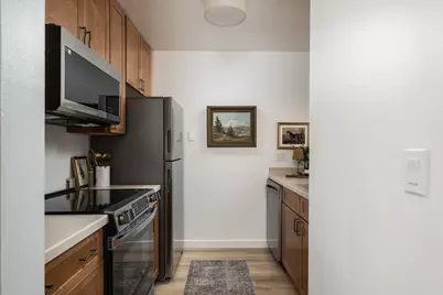 864 Highland Drive #6, Santa Barbara, CA 93109 - Photo 13