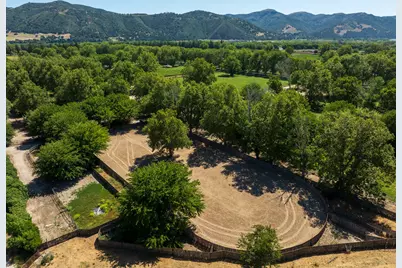 801 E Highway 246, Solvang, CA 93463 - Photo 21
