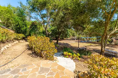543 1/2 Arroyo Avenue, Santa Barbara, CA 93109 - Photo 15