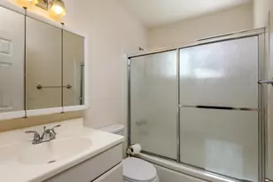 5137 University Dr, Santa Barbara, CA 93111 - Photo 17