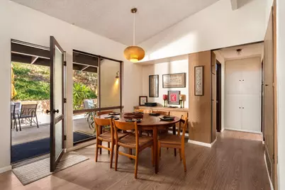 726 Juanita Avenue, Santa Barbara, CA 93109 - Photo 7