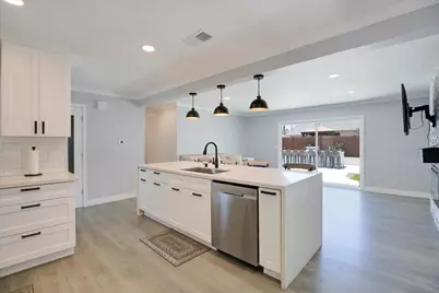 77 Manchester Place, Goleta, CA 93117 - Photo 25