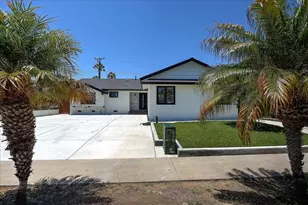 77 Manchester Pl, Goleta, CA 93117 - Photo 3