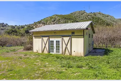 4620 Casitas Pass Road, Ventura, CA 93001 - Photo 19