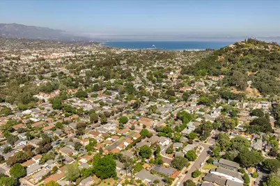 820 W Victoria Street #Apt D, Santa Barbara, CA 93101 - Photo 23