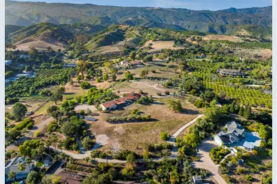 1150 N Fairview Avenue, Goleta, CA 93117 - Photo 5