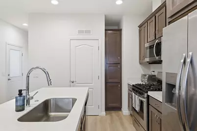 7368 Hollister Avenue #Spc 32, Goleta, CA 93117 - Photo 15