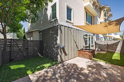 5685 Surfrider Way #Unit 105, Goleta, CA 93117 - Photo 3