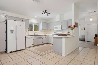 812 Vintage Way, Los Alamos, CA 93440 - Photo 5