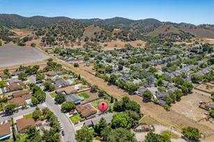 812 Vintage Way, Los Alamos, CA 93440 - Photo 33