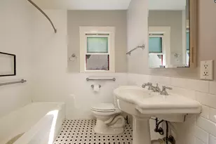 321 E Micheltorena St, Santa Barbara, CA 93101 - Photo 11
