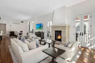 18 W Victoria St, Santa Barbara, CA 93101 - Photo 21