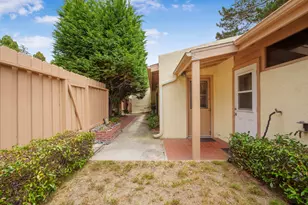 2044 Elise Way, Santa Barbara, CA 93109 - Photo 9