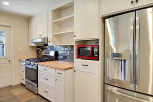 20 Mendocino Dr, Goleta, CA 93117 - Photo 9