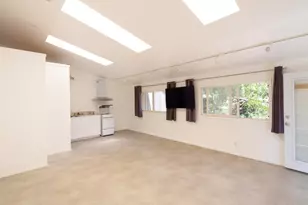 945 N Hope Ave, Santa Barbara, CA 93110 - Photo 29