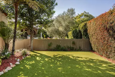 2411 Chapala Street, Santa Barbara, CA 93105 - Photo 3