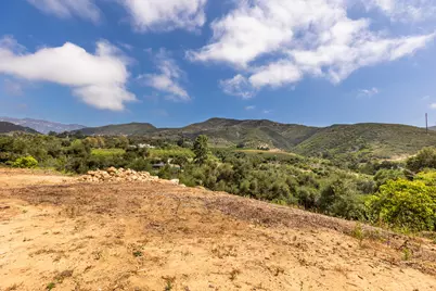 7243 Gobernador Canyon Road, Carpinteria, CA 93013 - Photo 23