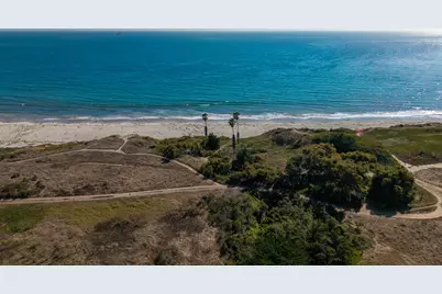 449 Cannon Green Drive #Apt G, Goleta, CA 93117 - Photo 41