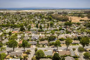 6270 Muirfield Dr, Goleta, CA 93117 - Photo 25