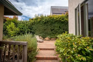 729 Mission Park Dr, Santa Barbara, CA 93105 - Photo 23