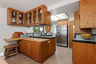 6105 Manzanillo Dr, Goleta, CA 93117 - Photo 11