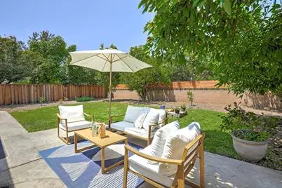 680 Edgewood Drive, Goleta, CA 93117 - Photo 13